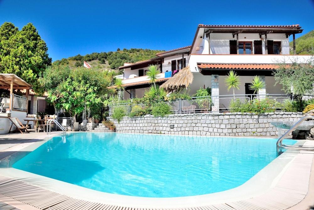 Montemerlo 3* Fetovaia