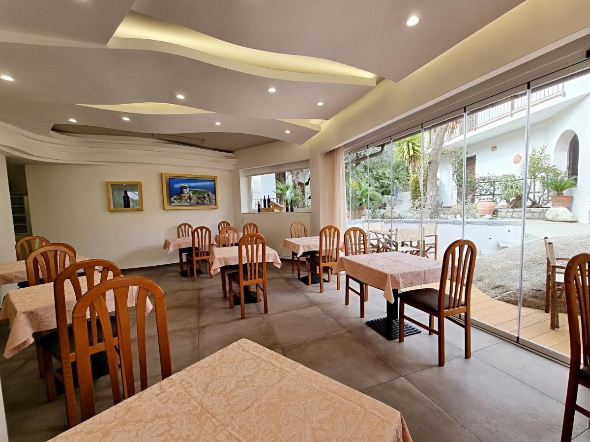 Eco Montemerlo 3* Fetovaia