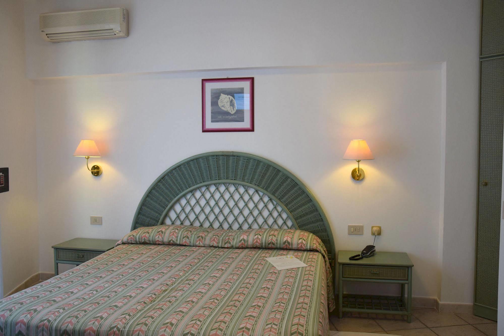 Eco Montemerlo Hotel 3*